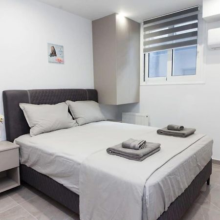 아테네 Brand New Urban Getaway Next To Megaro Mousikis 아파트 외부 사진